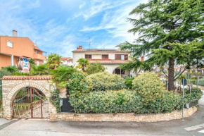  Apartments Volte Rovigno  Ровинь
